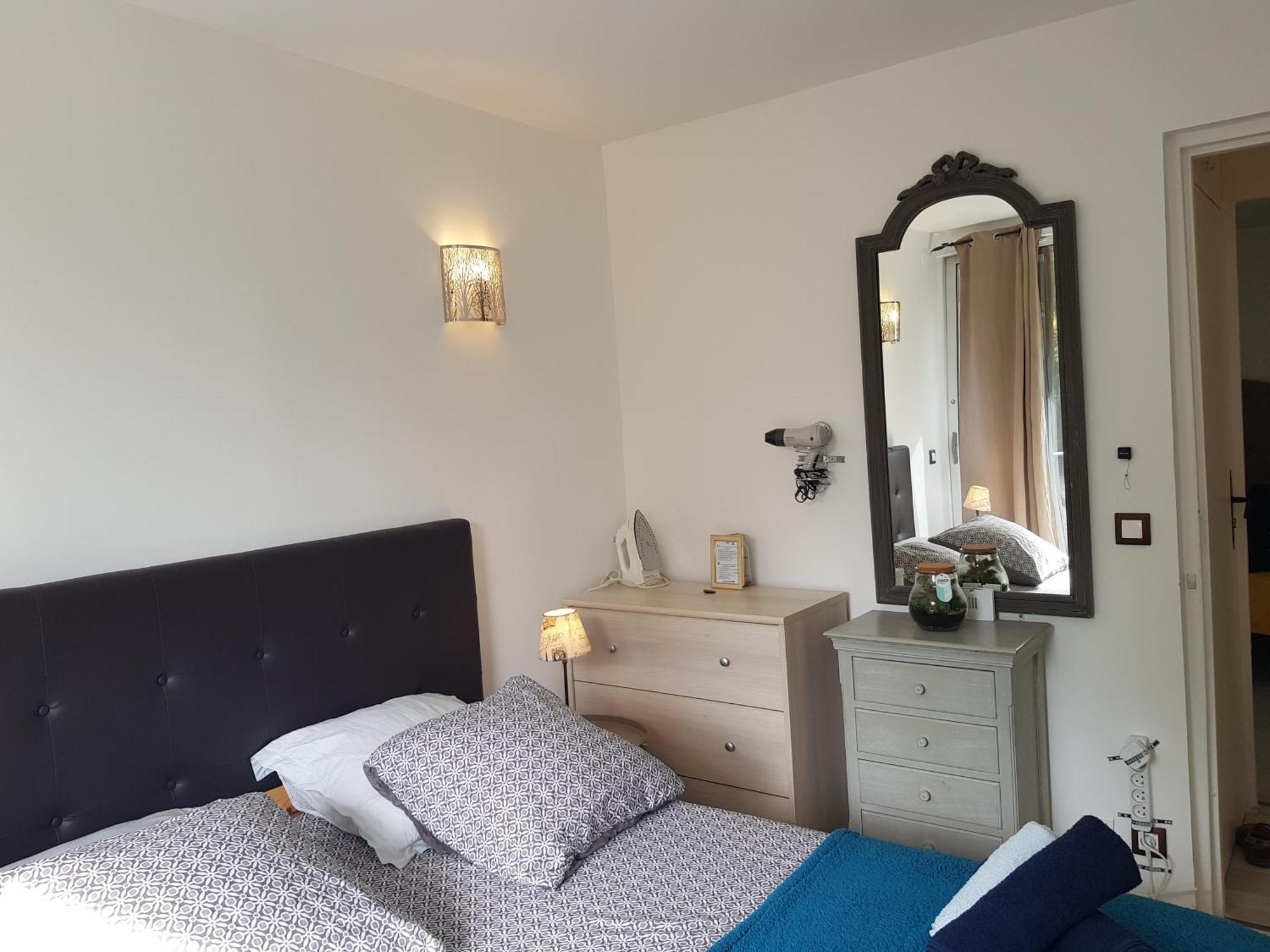 Chez Lisa & Olivier Apartamento Athis-Mons Quarto foto